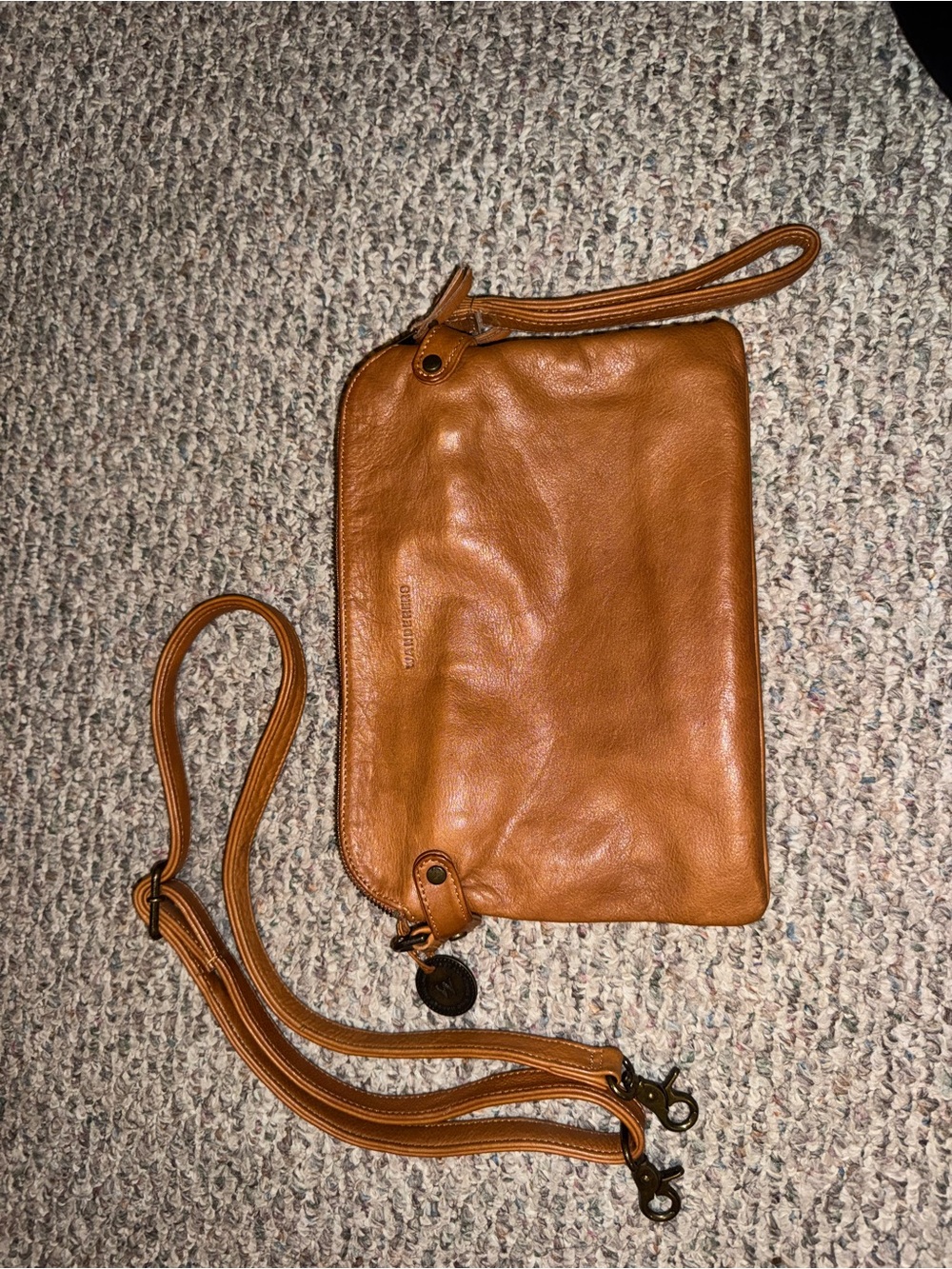 Wanderers Travel Co Venetian Passport Grande in Tan